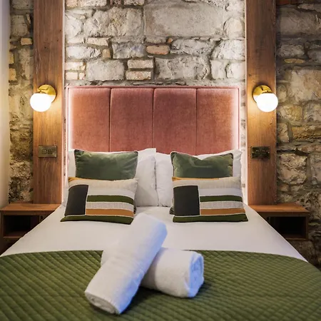 The Woodquay Townhouse Guest house *